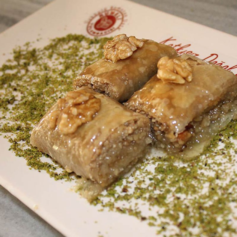 cevizli-baklava